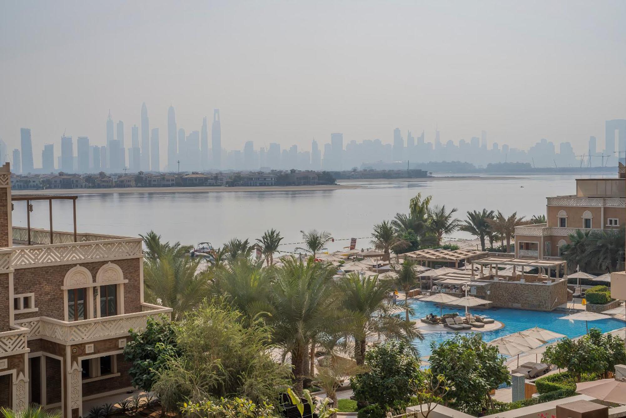 منتجع Wyndham Residences The Palm دبي